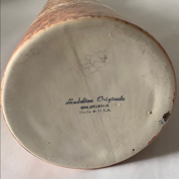 Mid-Century Mod Pottery Vase Madeline Originals - Picture 4 of 6